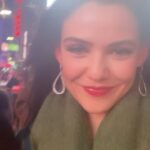 Danielle Campbell Instagram - NYC wasn’t ready🤪🗽🌃🎭