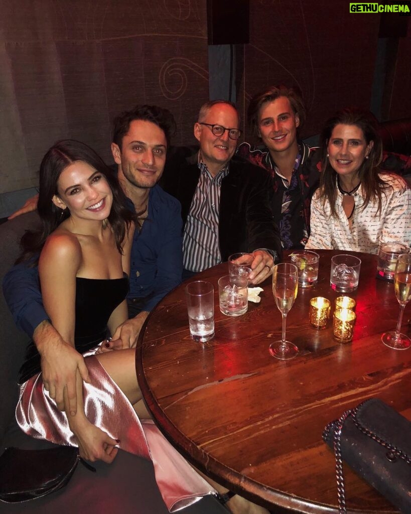 Danielle Campbell Instagram - What a night! Feeling so grateful to be a part of such a special project. Only a few days left until you get to watch #tellmeastory on @cbsallaccess #luckygirl