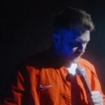 Danila Poperechny Instagram - Вчера у нас прошёл очень уютный и самый небольшой за весь тур концерт в Антверпене. Кажется, я ещё ни в одном городе тура так много не разговаривал со зрителями и не импровизировал. Вроде бы Бельгия, а совсем не вафельное выступление получилось 🤡 Спасибо вам! А сегодня мне 29 и я впервые буду встречать свой ДР выступая. И не просто на концерте, а ещё и на заграничном, во Франкфурте! 🎂 Antwerp, Belgium