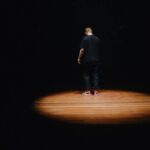 Danila Poperechny Instagram - Утрехт, ни один буйный пассажир самолёта не смог помешать нам увидеться с вами в этот замечательный праздник! Было замечательно и очень уютно - видел лица практически каждого из вас и был несказанно рад вам. Огромное спасибо! #ВеселаяЖизнь 📷: @makslonglive Utrecht