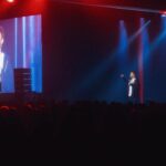Danila Poperechny Instagram - В Риге мы сегодня тоже дали ебейшего жару! Замечательный концерт, отличный зал с 1200 потрясающими людьми, скрипучая сцена и 2 ёбаных столба по краям, мешающие некоторым людям смотреть. Но это совсем не помешало нам так охуительно провести с вами время. Спасибо, что пришли и смеялись! #ВеселаяЖизнь 📷: @makslonglive Riga, Latvia