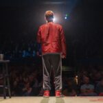 Danila Poperechny Instagram - Каким-то страннейшим образом, я узнал ГДЕ ИМЕННО проходит наш концерт в Сан-Франциско только в момент, когда приехал на площадку и первое время думал, что меня прикалывают. А прошел он в Масонском центре!!! Я, конечно, выступал в старых церквях, каких-то католических ДК, но такое было впервые 😅 Не удивительно, что у нас был солдаут - мы, видимо, случайно залетели на общий сбор. Спасибо за концерт! #ВеселаяЖизнь ф: @wonderkir San Francisco, California