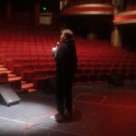 Danila Poperechny Instagram - Стамбул, сегодня было ультра шикарно! Возможно, мне ОСОБЕННО вкатил сегодняшний вечер из-за того, что два последних выступления были с проблемами, но, на самом деле, даже без этих стравнений - с вами было очень очень хорошо. Спасибо вам огромное, ну а последним городом тура у вас побыть не удалось, ведь остался ещё один - перенесённый концерт в Антальи, который всё-таки состоится. 5 апреля! #ВеселаяЖизнь 📷: @makslonglive Istanbul, Turkey