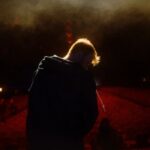 Danila Poperechny Instagram - Белград, позавчера у нас с вами был просто громаднейший концерт на 2000 человек и я был в настоящем восторге от того, как вас было много и какие вы были пиздатые🔥 Огромное спасибо за атмосферу, вашу отдачу и приятный запах попкорна в зале! #ВеселаяЖизнь 📷: @makslonglive Belgrade, Serbia
