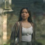 Danilla Riyadi Instagram - Caption gue sering dibaca kadit? Video clip ini merupakan salah satu karya realis dari @rifqifdhlr yang waktu itu merasa tertantang saat disuruh buat clip dengan cerita drama. Sampai akhirnya @rifqifdhlr lahirkan sebuah cinta di dalam satu senja ini.