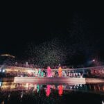 Danilla Riyadi Instagram - Selamat malam, terima kasih atas partisipasi dan apresiasi kalian semua; teman-temanku, saudara-saudaraku, pengisi acara, serta tim yang bertugas. Menyempatkan waktu untuk sejenak ada di dalam showcase ini. Kehadiran kalian semua kan selalu menjadi sejarah dalam perjalanan musik saya, kalian pernah hadir dan membangkitkan semangat kami semua. Tim Kesuksesan Danilla, sampai mati ku kan berdarah untukmu! Sekali lagi terima kasih, dan jangan buang sampah sembarangan 😊. Photo by @rakasyah.reza