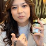 Danilla Riyadi Instagram - Nah buat yang penasaran suplemen apa yang biasanya gw minum dan selalu gw bawa tiap mau manggung, gw biasa minum Sido Muncul Sari Kunyit Plus! Karena ini bagus buat kesehatan lambung dan liver, mengingat kalau manggung apalagi di luar kota kadang susah banget untuk dapet makanan yang proper dan jam tidur yang cukup. Jadi ini selalu menjadi andalan gw! #YourNaturalUpgrade #GoodHealthBetterLife #SidoMunculNatural #SariKunyitPlus