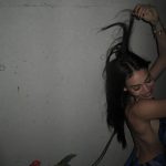 Danna Paola Instagram - :) la playa, la noche, vino y mosquitoes Enero 24