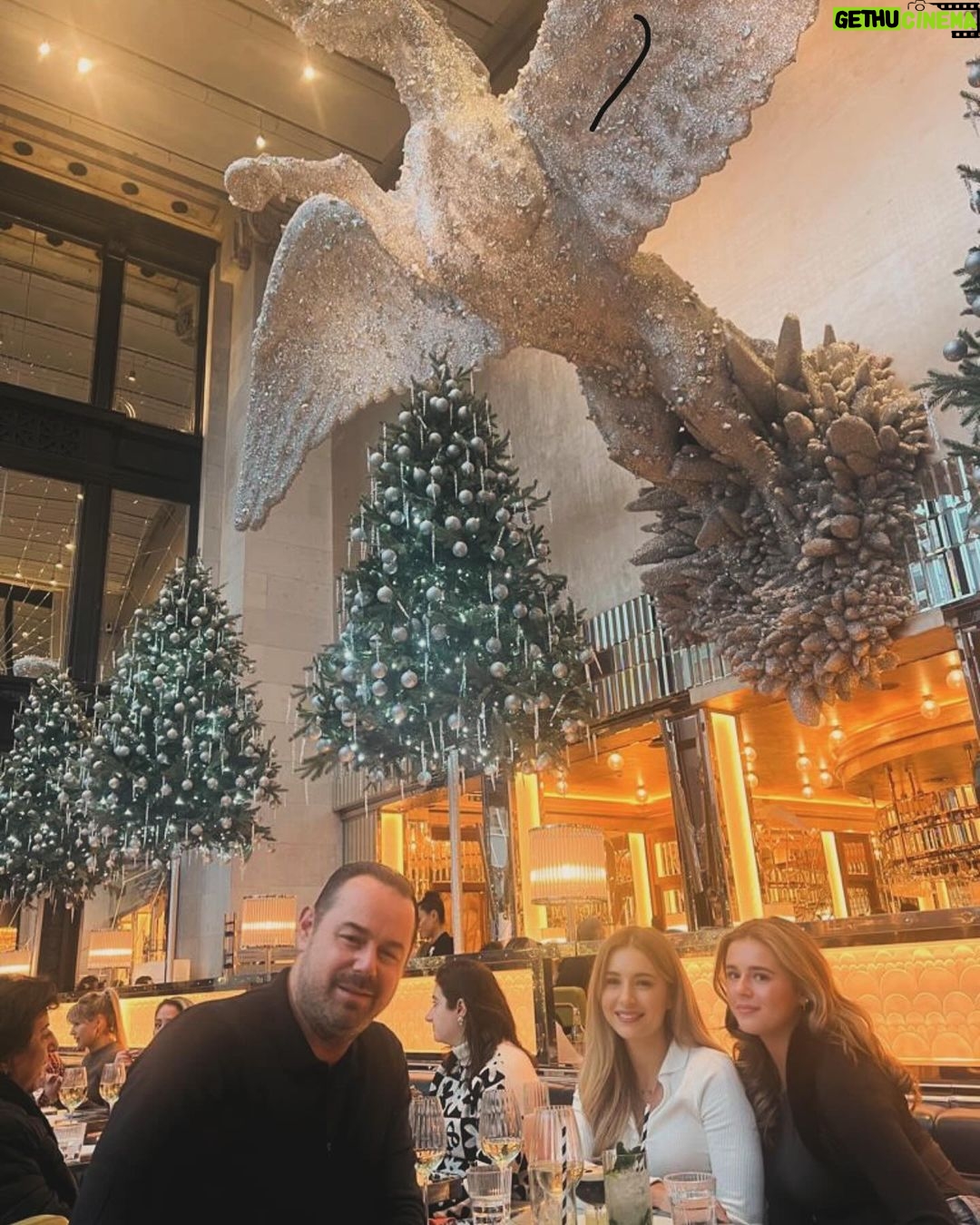 Danny Dyer - 36.6K Likes - Proper day out with my baby girls @sunniedyerxx @danidyerxx at the gaff of all gaffs @theofficialselfridges