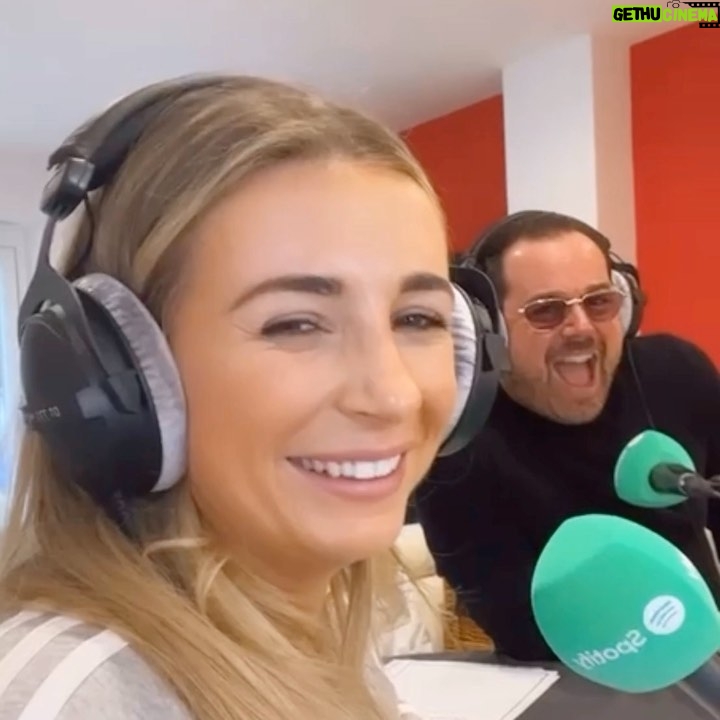 Danny Dyer Instagram - Get involved with some Valentines Day bollocks with the Double Ds you wonderful people. ❤ ❤ What percentage do you think it is? Listen now on @spotifyuk to find out