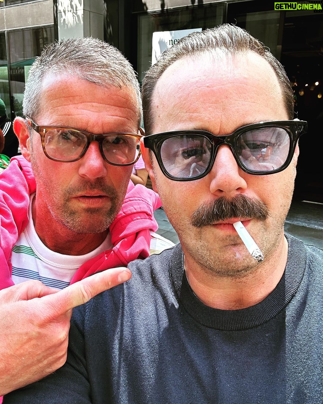 Danny Dyer - 28.9K Likes - Just had a strong meet with the beautiful Nick Love…gonna get back on the horse with him. A fucking powerful thing is coming….❤️