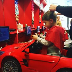 Danny Dyer Instagram - The Diddy man getting his lovely handsome nut chopped at @littlefidgetshairdressers in his strong little red motor....
