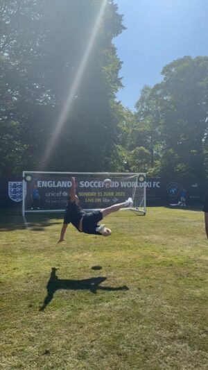 Danny Dyer Instagram - Nawty finish 🤤

@WeShopSocial • #SoccerAid