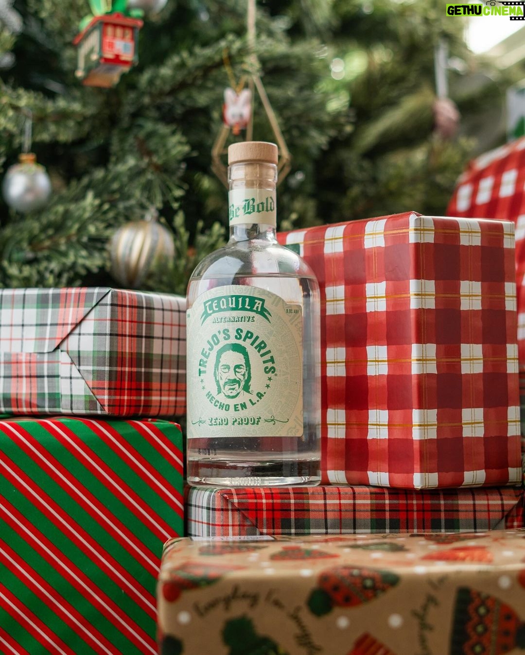 Danny Trejo Instagram - Spread the holiday spirit with the bold flavor of Trejo’s Spirits! 🎁🎄The perfect gift for the season of celebration. Visit our website to find recipes to use with your Trejo’s Spirits or the purchase your own bottle! #nonalcoholic #alcoholfree #mocktails #drinks #trejostacos #trejosspirits #sipthedifference #zeroproof #mindfuldrinking #healthandwellness #sobercurious