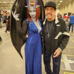 Danny Trejo Instagram – I have the best fans, just check out all these bad ass cosplays! Thank you @twincitiescon for a great weekend and everyone for coming out to see your Uncle Machete!
#twincitiescon #dannytrejo #machete