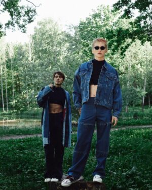 Danya Milokhin Instagram - СОЗДАТЕЛИ СТИЛЯ😍👇🏻
ph: @dnmstfn 
st: @mashalper 
muah: @linaf_mua 
vd: @arkhaizzm 
as: @kash7n8