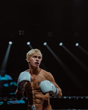 Danya Milokhin Instagram - Спасибо за поддержку! Это начало
Тренер❤️ @stepanyancoach