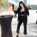 Dareen Haddad Instagram - شكرا مؤسسة الطارق على منحي لقب سفيرة الأمل من قبل "uk gulf center for studies and business" مع مبادرة "غذائى علاجى" ومركز الطارق للتأهيل والتوحد في الدوره الثامنة للمؤتمر كل الحب ❤️ @altareq_center @armanihoteldxb @burjkhalifa @ego_eg @giuseppezanotti @richardmille @medo0o0o1212 #uae #autismclub #autism #uae #ambassadorofhope #humanity #nutraways #dxb #دارين_حداد Burj Khalifa By Emaar