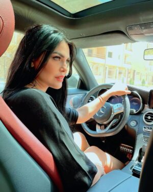 Dareen Haddad Instagram - ❤️ #simplestyle