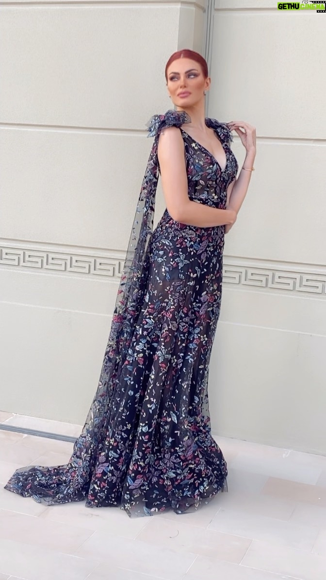 Dareen Haddad Instagram - ❤️🔥 best teamwork thank you @sayed5inco @michael5inco @montherdarwish @michaelcinco5 @palazzoversacedubai @zaher_zeidan @cartier @george_s_massoud @abeer.style @sayedphotography1 #دارين_حداد #celebrities #celebstyle #dubai🇦🇪 Palazzo Versace Dubai