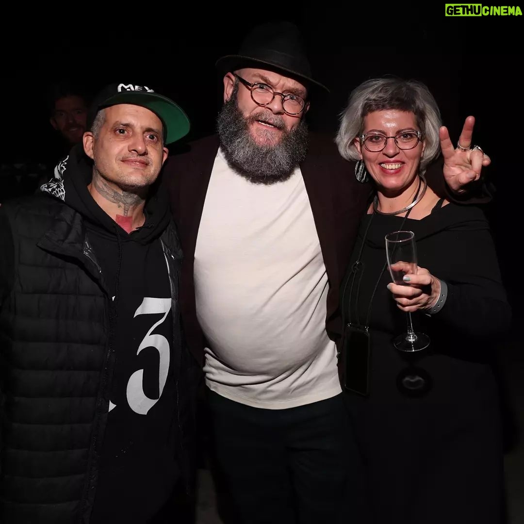 Darko Peric - 123.3K Likes - Last night was a blast... All my love to my family !!!
Viva la resistencia!!!
Hasta siempre !!!
#lacasadepapel