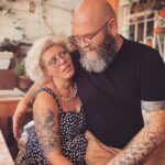 Darko Peric Instagram - Summer vibes!!! Stay with someone who looks at you like my love looks at me...some eyes touch you more than hands ever could! #pma #dragoste #peviata