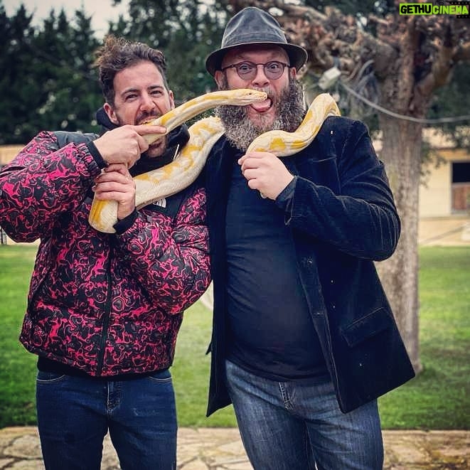 Darko Peric - 66.1K Likes - Pure energy and good vibes only... @santiserracamps we have to do more things togheter compadre!!!
Pura energia y buena vibra @santiserracamps tenemos que hacer mascosas juntos compadre!!!
🐎🐍💥🐎🐍💥🐎🐍💥
#pma #goodvibes #snakelovers