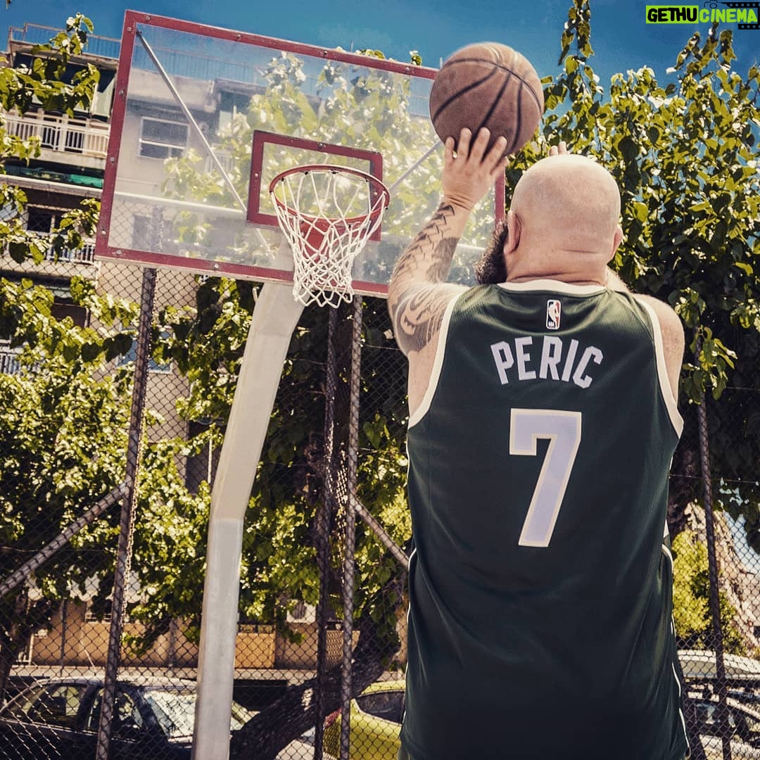 Darko Peric - 77.2K Likes - Friday I'm in love!
❤🏀
📷@panayiotis_simopoulos
#pma #baller4life #goodtimes