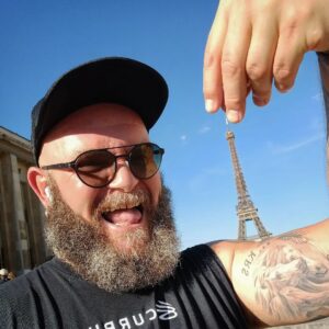 Darko Peric Instagram - Carpe diem! #pma #running #paris Trocadéro