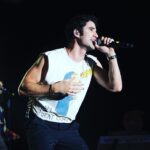 Darren Criss Instagram - my dear 🇲🇽 you never cease to traer el fuego! muchas gracias a todos mis amigos! the show was totalmente chido 🤘😎 thank you @ocesa @frontonmexico for bringing me back to CDMX❕ 📸 pro shots : @liliestradamx 📱bro shots : @dylansaunders @rockerrick Mexico City, Mexico