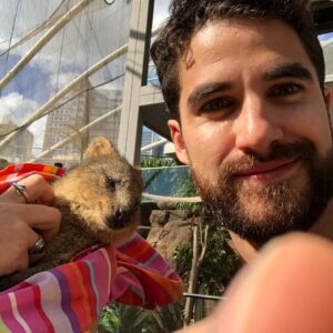 Darren Criss Instagram - BONZER! Stoked to finally announce a run of shows in Australia! I’ve always been so appreciative of the support I’ve had throughout the years from down under, from the YouTube days to TV and Broadway and beyond. And I’m not here to f*k spiders m8, you bet I’ll be bringing all those tunes with me. Can’t wait to finally have a singalong with all you lovely folks who’ve been waiting patiently for them in the southern hemisphere. Special thanks to @michaelcasselgroup for making this happen. Here’s some pics from my last visit to celebrate how excited I am to not only return, but to get to see more of Oz! 🤘😎🇦🇺

Adelaide 9/3
Canberra 9/4
Melbourne 9/5
Hobart 9/7
Sydney 9/11

Tickets on sale July 27, link in bio for more info. Catch ya soon…