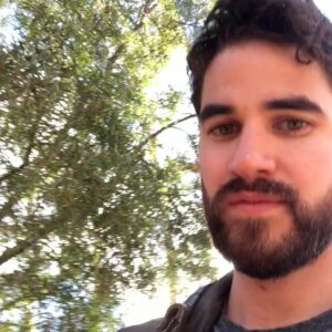 Darren Criss Instagram - BONZER! Stoked to finally announce a run of shows in Australia! I’ve always been so appreciative of the support I’ve had throughout the years from down under, from the YouTube days to TV and Broadway and beyond. And I’m not here to f*k spiders m8, you bet I’ll be bringing all those tunes with me. Can’t wait to finally have a singalong with all you lovely folks who’ve been waiting patiently for them in the southern hemisphere. Special thanks to @michaelcasselgroup for making this happen. Here’s some pics from my last visit to celebrate how excited I am to not only return, but to get to see more of Oz! 🤘😎🇦🇺

Adelaide 9/3
Canberra 9/4
Melbourne 9/5
Hobart 9/7
Sydney 9/11

Tickets on sale July 27, link in bio for more info. Catch ya soon…