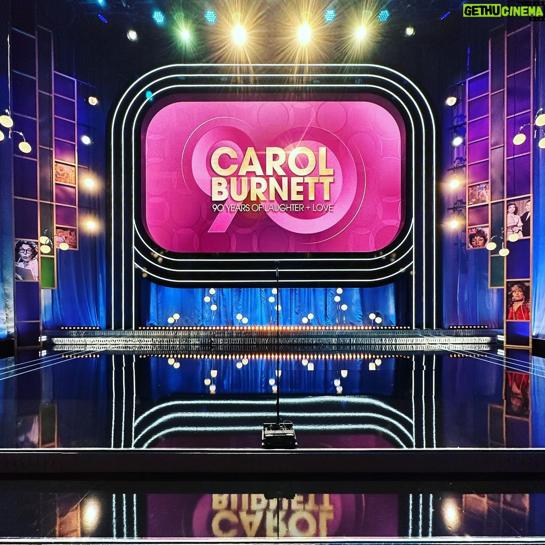 Darren Criss Instagram - Happy 90th bday, Carol! Paying tribute to your extraordinary career for tonight’s TV special alongside so many incredible people was an honor and inspiration, as well as one of the coolest things I’ve ever been able to take part in. You are, indisputably, G.O.A.T. status! Meanwhile, I did my damnedest to maintain the integrity of Sondheim’s original scansion and rhyme scheme for “Side By Side…” in a little duet number I rewrote for Carol entitled “Burnett’s Duets” that I got to perform with the great @suttonlenore . … Like I said- one of the COOLEST things. Check it out tonight, Wednesday 8/7c on NBC and streaming on Peacock! #carolburnett90 #carolburnett90yearsoflaughterlove