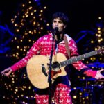 Darren Criss Instagram - for those of you rolling your eyes with how much🎄 content I’m pushing… come on, it’s crissmas tickets at the link in bio Dec. 11 — Morristown, NJ | @mayopac Dec. 14 - Washington, DC | @thelincolndc Dec. 15 - Huntington, NY | @theparamountny Dec. 16 - Ridgefield, CT | @ridgefieldplayhouse Dec. 17 - Bethlehem, PA | @windcreekeventcenter Dec. 20 - Boston, MA | @the_wilbur