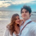 Darren Criss Instagram – #TBT to our magical lil 🐣🌙 at #FSPuntaMita. Muchas gracias to the folks at @fspuntamita for such a lovely time. ¡Salud! Four Seasons Resort Punta Mita, Mexico