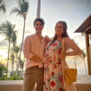 Darren Criss Instagram - #TBT to our magical lil 🐣🌙 at #FSPuntaMita. Muchas gracias to the folks at @fspuntamita for such a lovely time. ¡Salud!