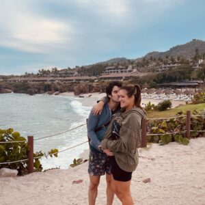 Darren Criss Instagram - #TBT to our magical lil 🐣🌙 at #FSPuntaMita. Muchas gracias to the folks at @fspuntamita for such a lovely time. ¡Salud!