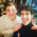 Darren Criss Instagram – Happy Monday. HUGE NY THEATER RECOMMENDATION ALERT: a long overdue shouting the praises of my buddy Alex Edelman, who has a SUPERB one-man show going on right now called “JUST FOR US” at the Cherry Lane Theater, EVERY NIGHT (except Sunday) until 2/19. So you’ve got THREE WEEKS LEFT to get tickets at http://JustForUsShow.com
Alex hilariously threads the very tricky needle between compassion and criticism, drawing fabric from his own life’s unique tapestry of jewish pedagogy, and manages to create a singular performance that showcases not only his chops as a stand-up comic, but more importantly, his aptitude for pathos. Looking forward to seeing #JustForUs on Broadway one day… and I’ve already seen it twice.
👏 Bravo, Alex! 👏 Cherry Lane Theatre