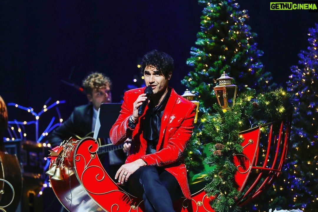Darren Criss Instagram - finally winding down after an incredible night at @beacontheatre . Was looking forward to it all year. Thank you to everyone who made it so special- all my musicians, all my special guests, all the production and crew from the venue as well as the amazing folks from eMusic Live who managed to make our livestream look like we rehearsed making it for days (we didn’t), and made something awesome for the many folks that couldn’t make it to the show in person. Whether you were there, masked & vaxed in person, or tuning in on a screen from all parts of the world, I am so grateful for your support. You really brought the energy, and we definitely felt it tonight- in all its Yuletide glory. Thank you. I am so glad we got to do at least this ONE Holiday show this year. Here’s to doing many more in the Holiday Seasons to come! Whoop-de-doo! 📸: @jeffaugerphotog Manhattan, New York