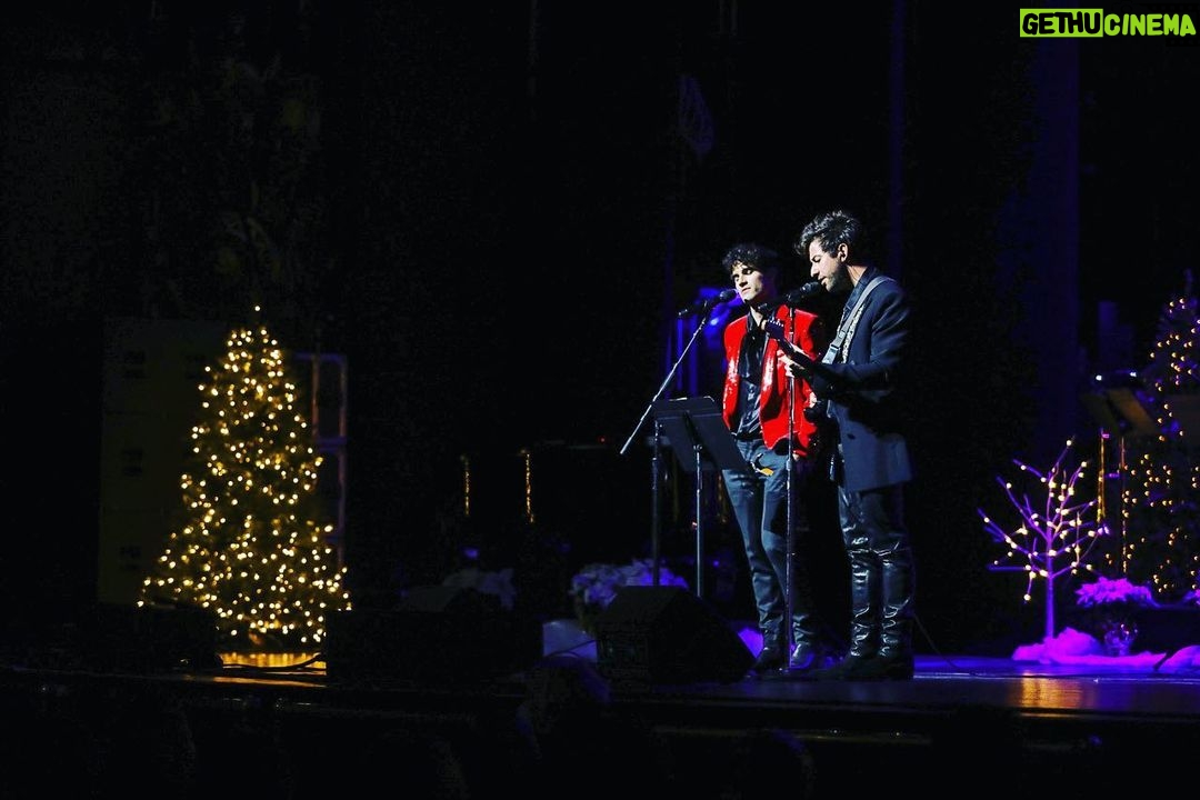 Darren Criss Instagram - finally winding down after an incredible night at @beacontheatre . Was looking forward to it all year. Thank you to everyone who made it so special- all my musicians, all my special guests, all the production and crew from the venue as well as the amazing folks from eMusic Live who managed to make our livestream look like we rehearsed making it for days (we didn’t), and made something awesome for the many folks that couldn’t make it to the show in person. Whether you were there, masked & vaxed in person, or tuning in on a screen from all parts of the world, I am so grateful for your support. You really brought the energy, and we definitely felt it tonight- in all its Yuletide glory. Thank you. I am so glad we got to do at least this ONE Holiday show this year. Here’s to doing many more in the Holiday Seasons to come! Whoop-de-doo! 📸: @jeffaugerphotog Manhattan, New York