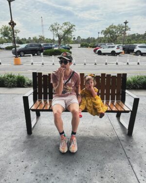 Darren Criss Instagram - Of course no tour through Florida is complete without a trip to a Criss family favorite… #WaltDisneyWorld, of course. Such a sweet way to accent the holidays. 
Thank you @DisneyParks & @WaltDisneyWorld for all the special memories of old and new.