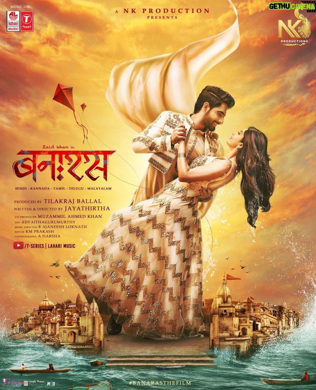 Darshan Thoogudeepa Instagram - Multilingual film #BanarasMotionPoster looks promising. Best wishes to Zaid Khan, Jayateertha and team π#BanarasTheFilm #Zaidkhan @urszaidkhan @jayannajayathirtha @TilakrajBallal @b_ajaneesh @sonal_monteiro_official @NationalKhans @banarasthefilm @TSeries.official @LahariMusic https://youtu.be/sWtlA0fn9QU
