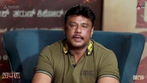 Darshan Thoogudeepa Instagram - #ಕಾಟೇರ ಚಿತ್ರದ ಟ್ರೈಲರ್ ಬಿಡುಗಡೆ ಕಾರ್ಯಕ್ರಮವು ಡಿಸೆಂಬರ್ 16ರ ಸಂಜೆ 5 ಗಂಟೆಯ ನಂತರ ಅದ್ಧೂರಿಯಾಗಿ ಗಂಡು ಮೆಟ್ಟಿದ ನಾಡು ಹುಬ್ಬಳ್ಳಿಯಲ್ಲಿ ನಡೆಯಲಿದೆ!

ನಮ್ಮ ಇಡೀ ತಂಡ ನಾಳೆ ಕಾರ್ಯಕ್ರಮದಲ್ಲಿ ಪಾಲ್ಗೊಳ್ಳಲಿದ್ದು, ಹುಬ್ಬಳ್ಳಿ ಮಂದಿ ತಂಡೋಪತಂಡವಾಗಿ ಬಂದು ಈ ಸಂಭ್ರಮದ ಭಾಗವಾಗಿ, ನಮ್ಮನ್ನ ಹಾರೈಸಿ ❤️

#KaateraTrailerDec16 
#KaateraStormFromDec29