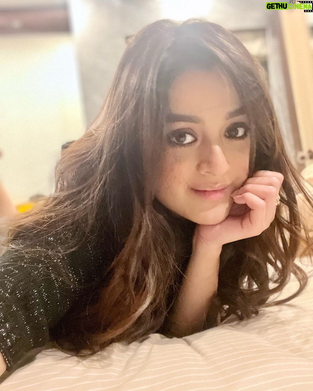 Darshana Banik Instagram - Blurry mind and messy thoughts….
