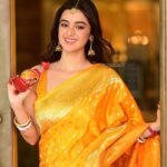 Darshana Banik Instagram - ♾♥️💛 #dsav