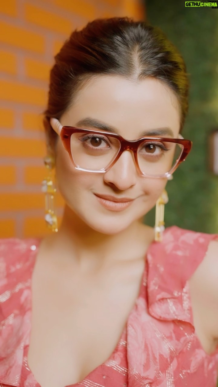 Darshana Banik Instagram - Explore the festive collection at GKB Opticals from brands like Lance Bremmer, Burberry, Prada, Versace, Inspira and many more. Style yourself this Pujo with @gkboptical #GKBOpticals #festivesunglass #shades #eyewear
