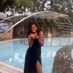 Darshana Banik Instagram - #jawan #ramaiyavastavaiya #trending #srk #dance #reels #reelsinstagram #instagood