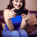 Darshana Banik Instagram - Download @a23rummy today and win big! Use my coupon code A23Darshana and get a welcome bonus of upto 10,000. And, remember to play responsibly. #A23Rummy #ChaloSaathKhelein #PlayResponsibly