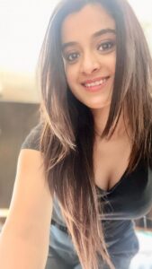 Darshana Banik Instagram -