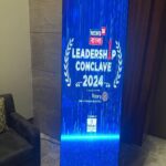 Darshana Banik Instagram – Today at #leadershipconclave #2024 hosted by @news18bangla 
What a beautiful event to felicitate a few notable achievers and entrepreneurs from different fields in Bengal.
Congratulations to all of them 💐
And got a chance to share the stage with very handsome and my favourite @itsmeabirchatterjee .
@sampurnalahiri was perfect as the host of the show💕
@biditabag ,thank you for this beautiful saree.
Jewellery- @gahanejewellery
Makeup- @ahuti_dutta_makeup 
@optimisticaamrapali96 Taj City Centre New Town, Kolkata